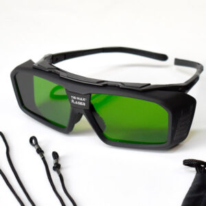 Schutzbrille mit grünen Gläsern